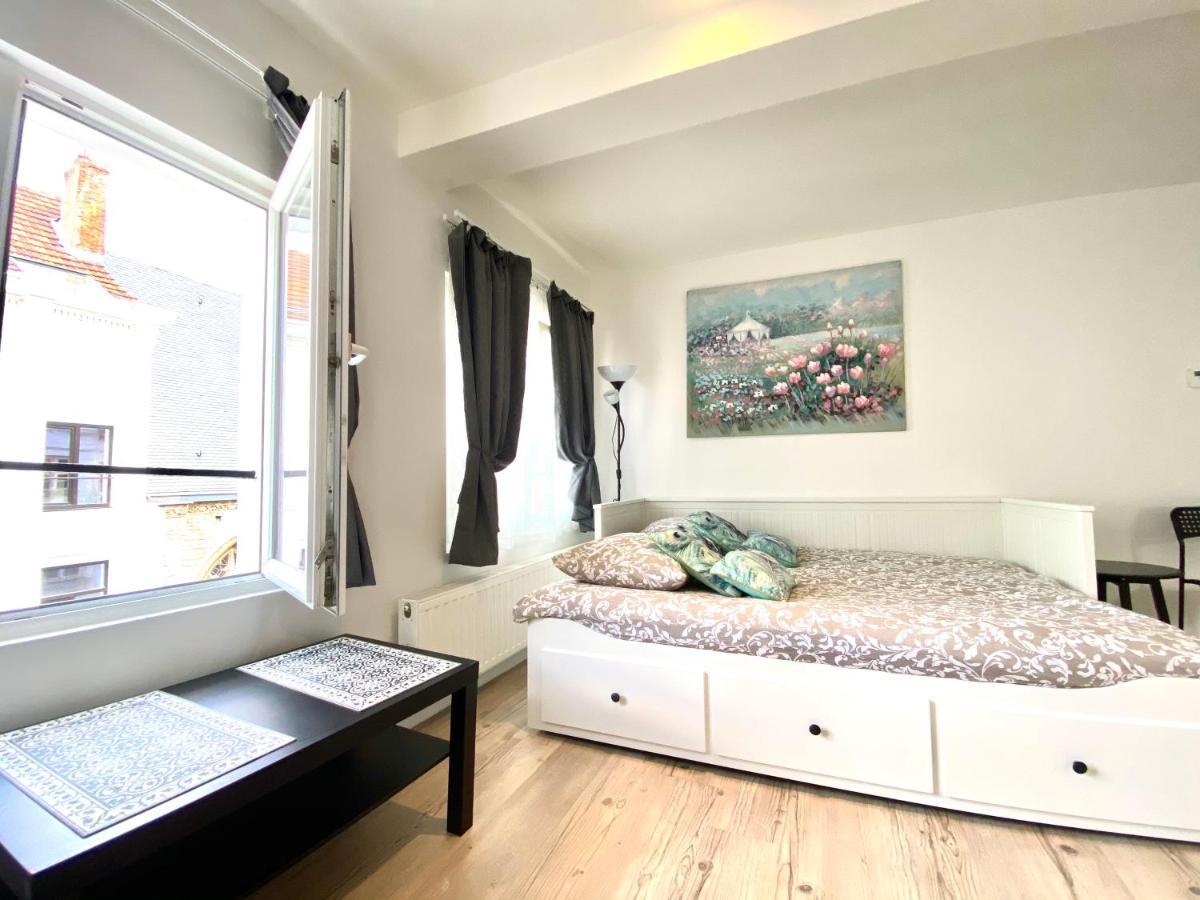 Bonjour Apartments Сentre 3 Antwerpia Zewnętrze zdjęcie